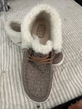 Hey Dude Taupe Knit Sherpa-Lined Casual moccasins
